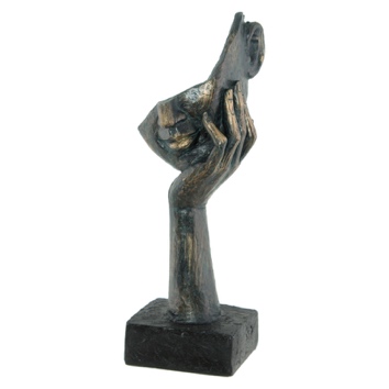 Sarah Thinking Statue